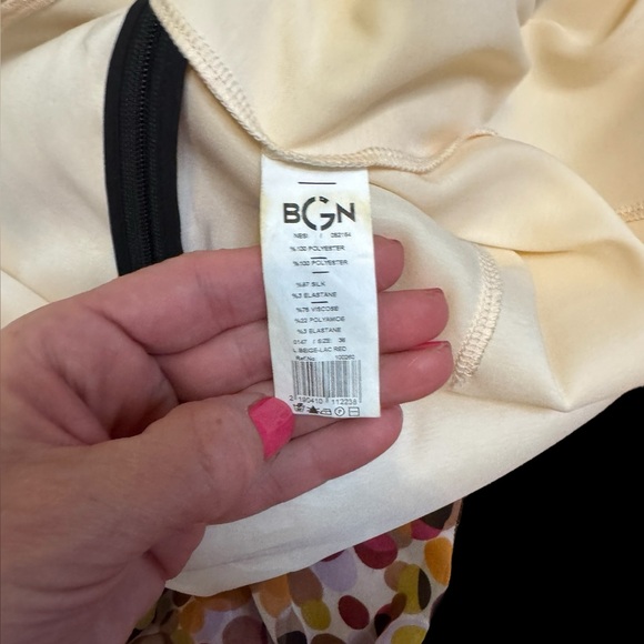 BGN Studios dress - Picture 5 of 10